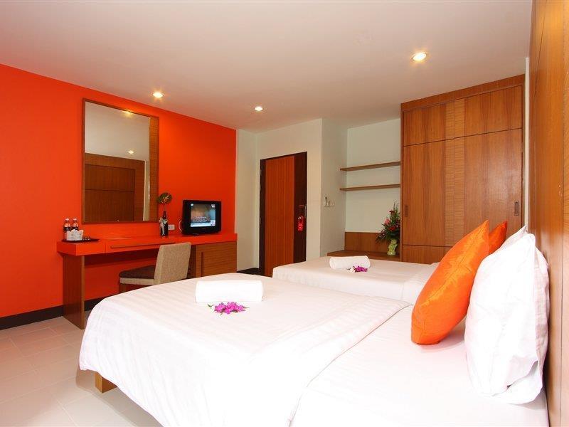 Baramee Hip Hotel Phuket Extérieur photo