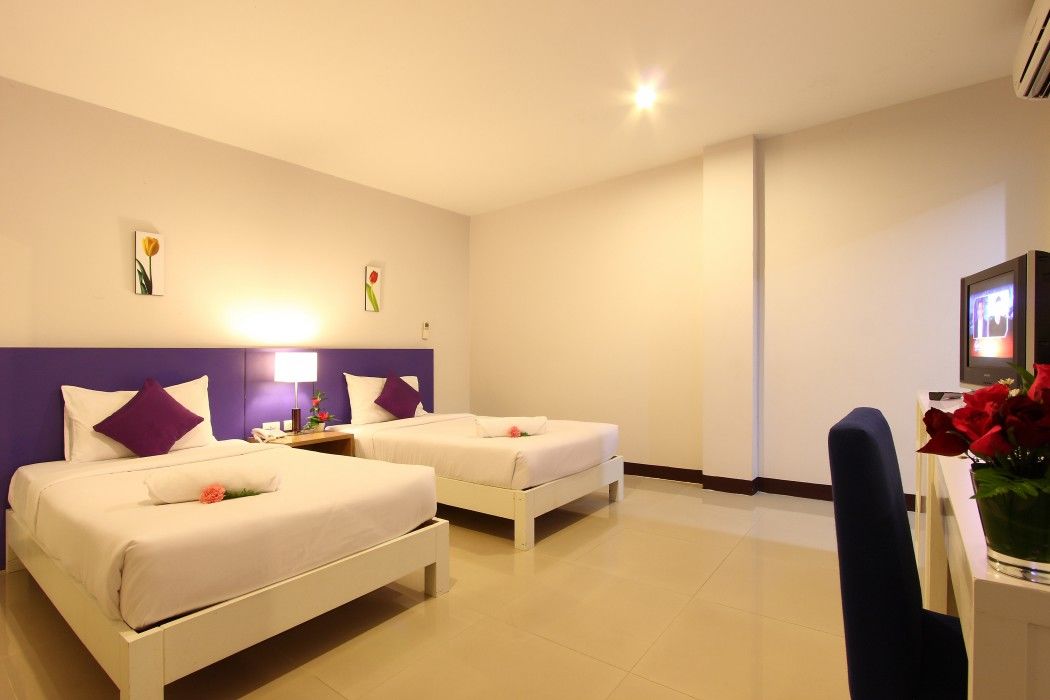 Baramee Hip Hotel Phuket Extérieur photo