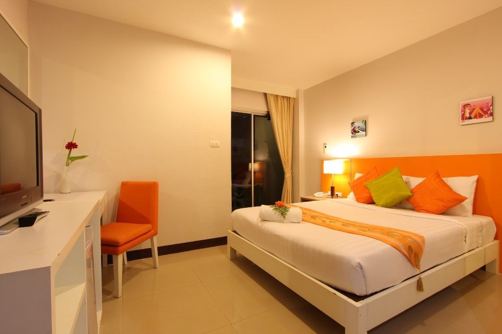 Baramee Hip Hotel Phuket Extérieur photo