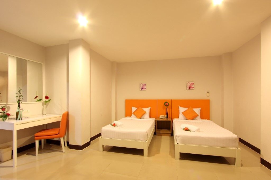 Baramee Hip Hotel Phuket Extérieur photo